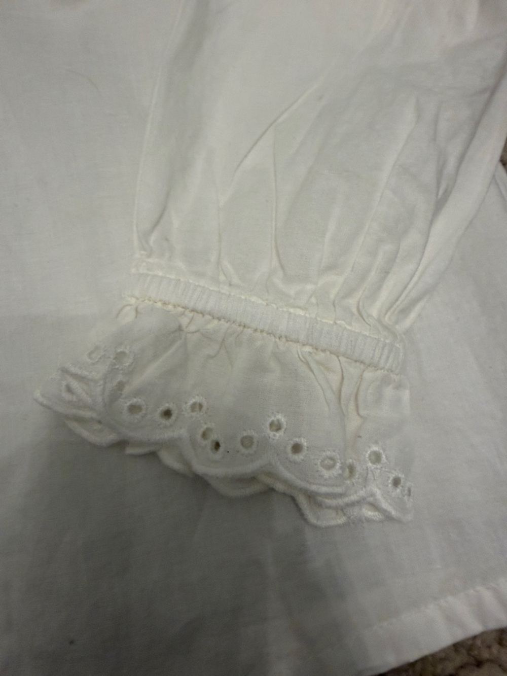 H&M White Eyelet Collar Button-Down Top - Picture 3 of 7